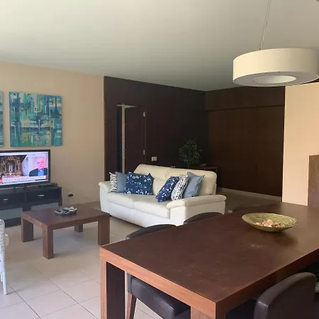 Lägenhet Salgados Vila Das Lagoas